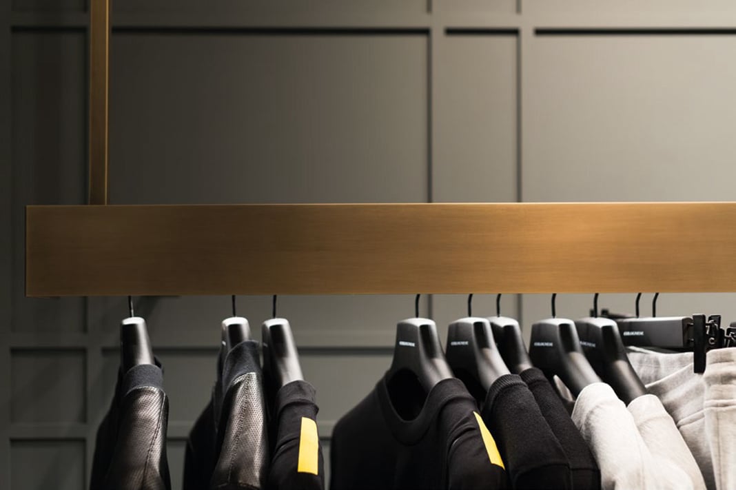 Sagola Interiors arredamento su misura per negozi